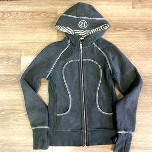L.E. Lululemon Scuba Zip hoodie